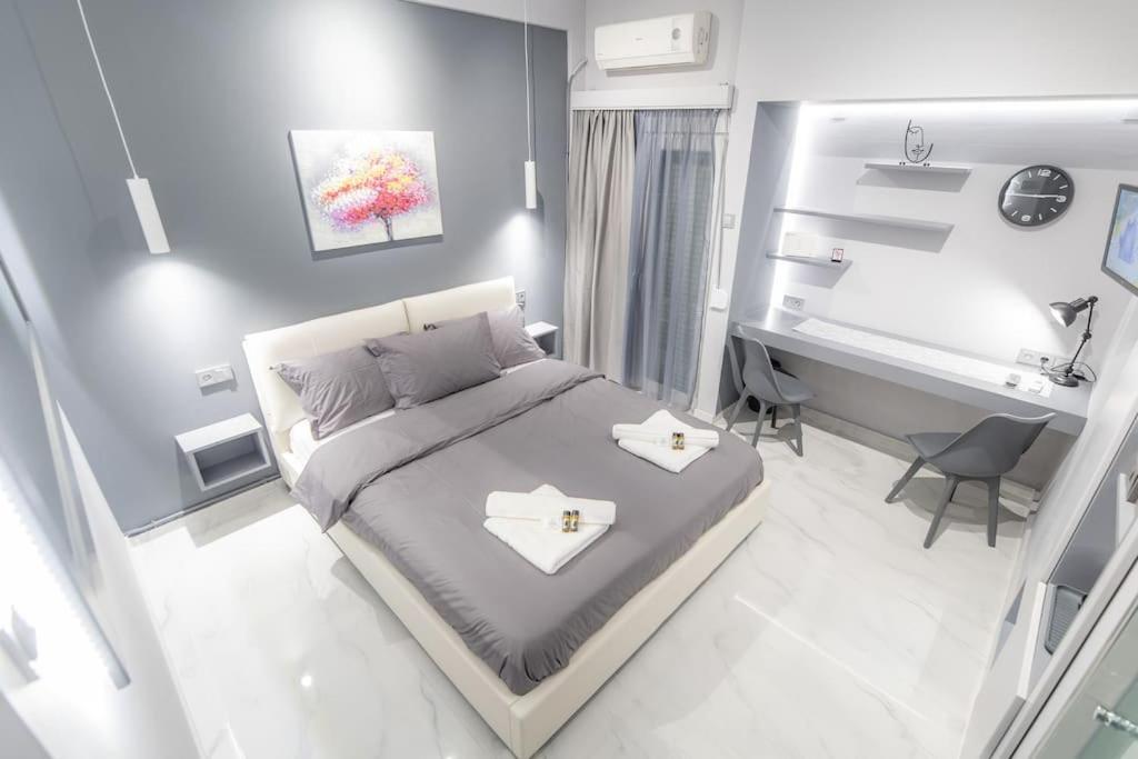 Lux Seaside Apartment By Volos Hospitality Экстерьер фото